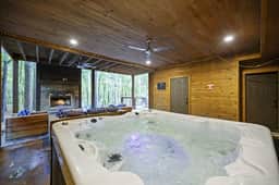 Driftwood Cabin | Broken Bow Cabin with Hot Tub, Fire Pit, Loft & Pet-Friendly Stays - Image 5