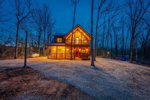 Driftaway Lodge | Game Room • Hot Tub - Image 3